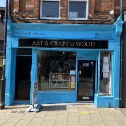 Logo for Darren Breeze Logo for Darren Breeze